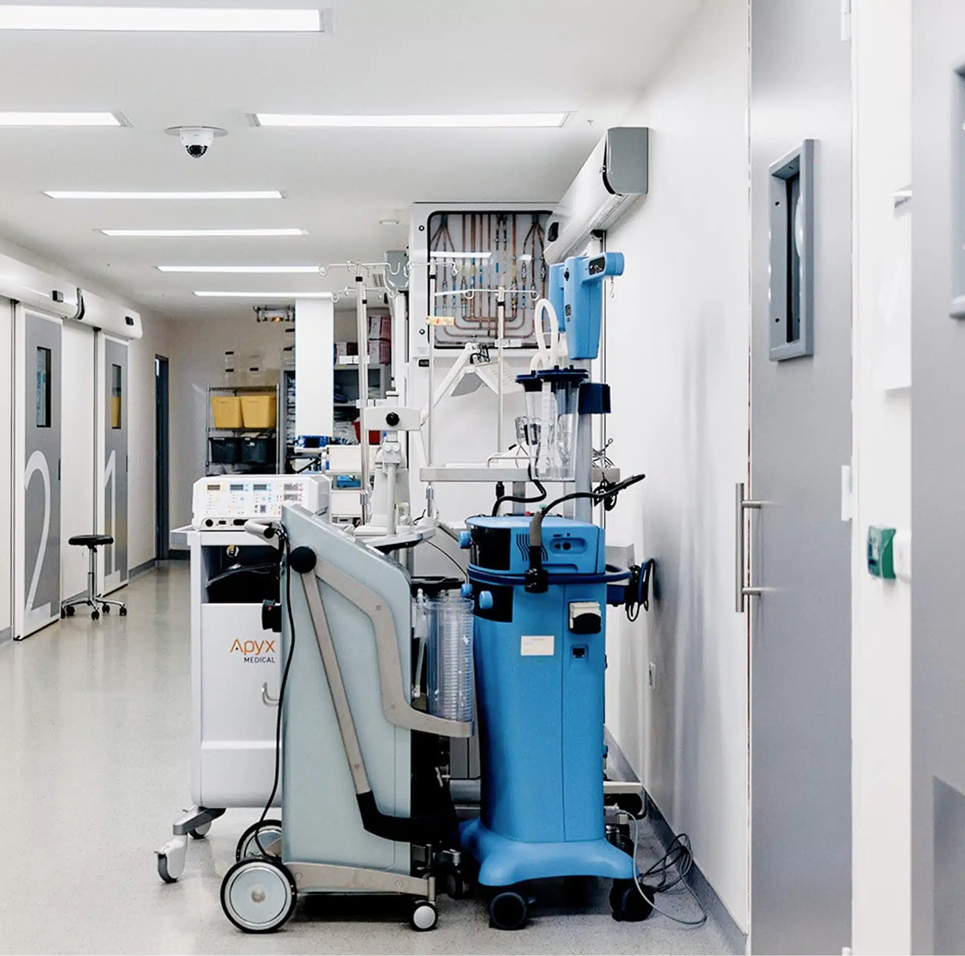 clinique-esthetique-paris-etoile-bloc-operatoire-moderne