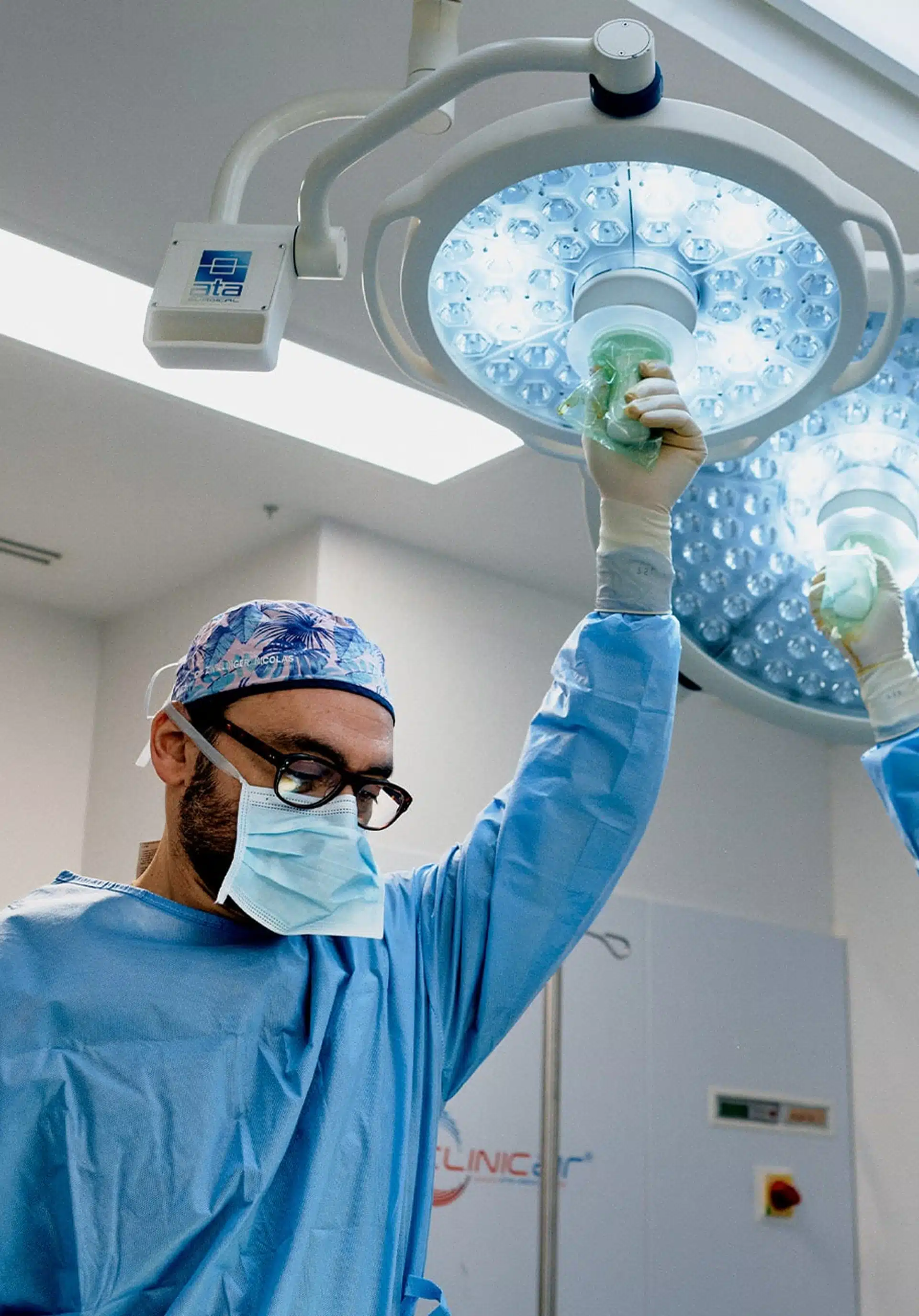 clinique-esthetique-paris-etoile-pourquoi-travailler-chez-nous